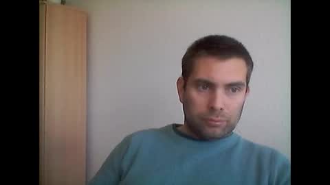 Snapshot of loulo67 chatting on 04-24-26, 01:46 loulo67 online show from 04-24-26, 01:46