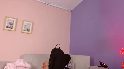 lourdes_moon22 online show from 10-31-25, 02:01