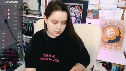 Mia  online show from 02-01-26, 12:26