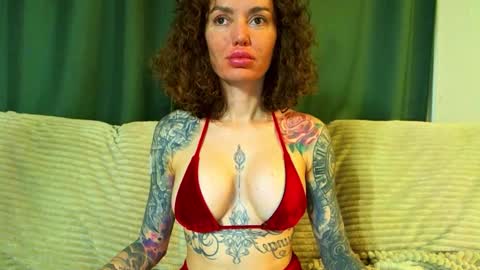 Cute face online show from 01-10-26, 02:35