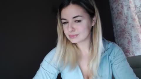 Megane online show from 03-17-26, 10:29