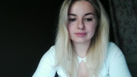 Snapshot of love_dom_meg chatting on 04-18-26, 07:58 Megane online show from 04-18-26, 07:58