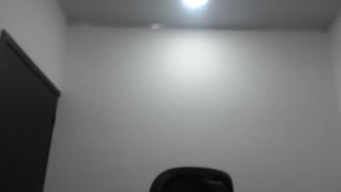 Nina online show from 09-29-25, 08:57