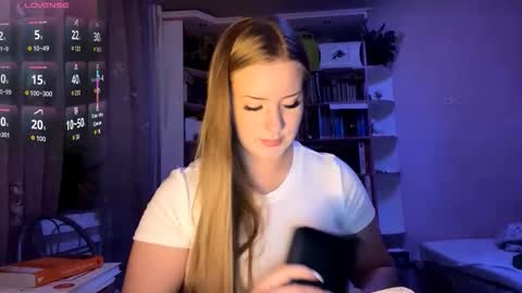 Megan online show from 10-03-25, 03:31