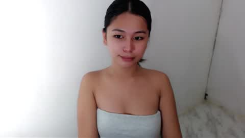 Snapshot of love_jessi chatting on 07-14-26, 08:47 love_jessi online show from 07-14-26, 08:47