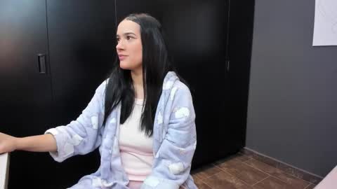 Kristen LoveBerry online show from 11-02-25, 12:57