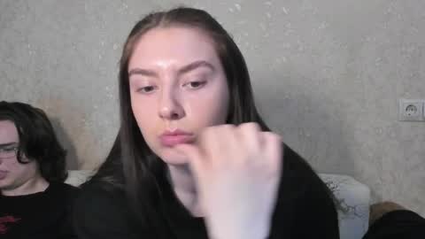 LINA online show from 04-04-26, 01:52