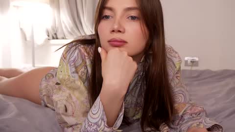 Snapshot of love_machine_ chatting on 12-27-24, 03:15 Sofi online show from 12-27-24, 03:15