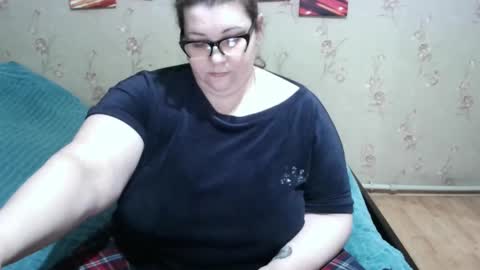 Snapshot of love_milanna chatting on 03-02-25, 12:22 Milana online show from 03-02-25, 12:22