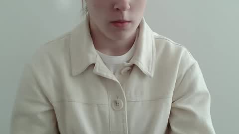 Vivian online show from 11-18-25, 11:47