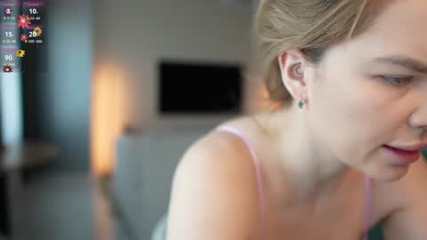 love you to123 online show from 11-23-25, 07:41