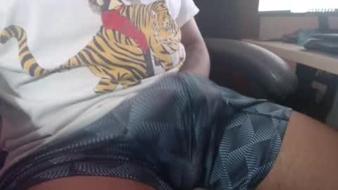 Estiven online show from 02-12-26, 05:08