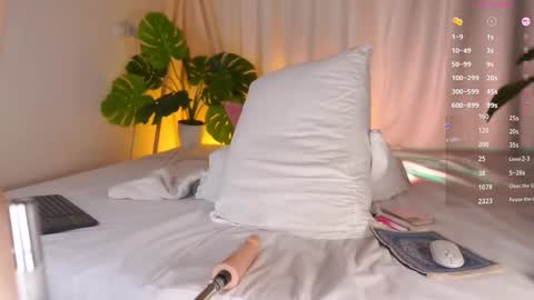 Shynie online show from 03-25-26, 12:11