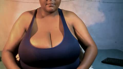 Snapshot of lovebesty chatting on 06-03-26, 03:17 lovebesty online show from 06-03-26, 03:17