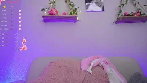 katalina   online show from 02-16-25, 04:20