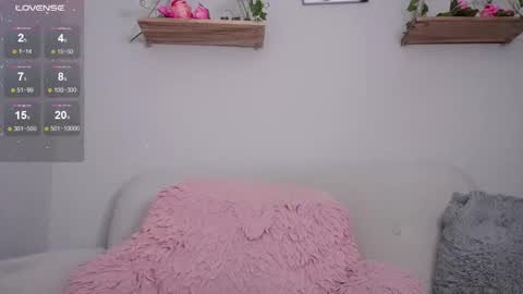 katalina   online show from 02-26-25, 09:10