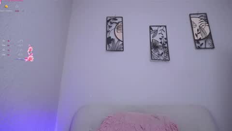 katalina   online show from 11-04-25, 03:49