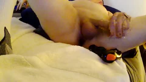 Snapshot of lovefreak45 chatting on 11-03-25, 05:31 SuperFreak online show from 11-03-25, 05:31