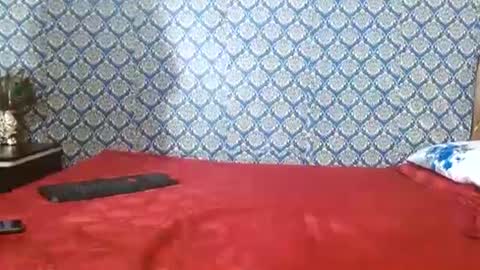 Divya online show from 10-18-25, 03:57