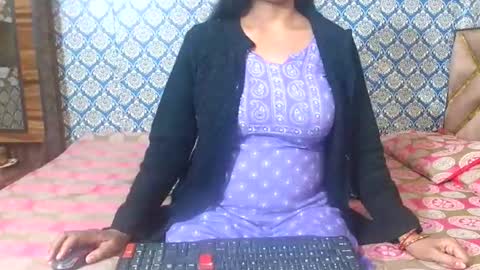Divya online show from 11-23-25, 02:28