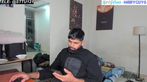 Snapshot of lovehairyindian chatting on 12-18-24, 06:35 Indian hairy online show from 12-18-24, 06:35