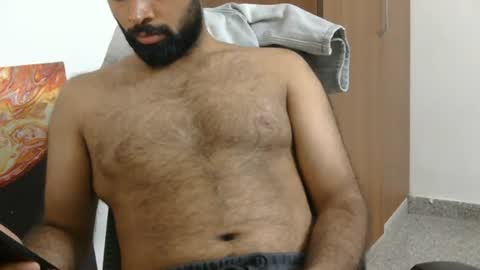 Snapshot of lovehairyindian chatting on 08-05-26, 07:17 Indian hairy online show from 08-05-26, 07:17