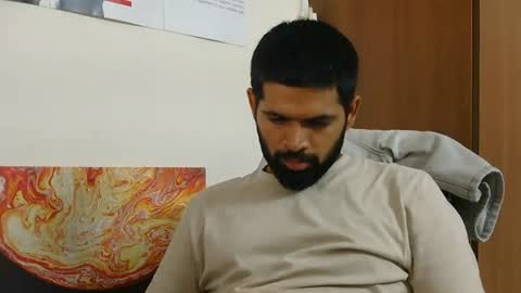 Snapshot of lovehairyindian chatting on 08-06-26, 04:42 Indian hairy online show from 08-06-26, 04:42