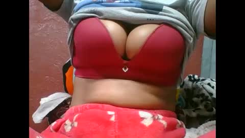 loveinlife750427 online show from 09-13-25, 04:23