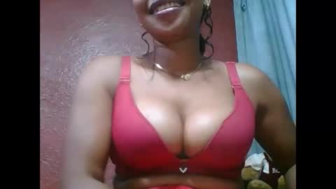 loveinlife750427 online show from 10-18-25, 05:32