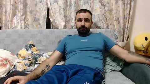 Snapshot of loveivat80 chatting on 02-02-25, 06:53 loveivat80 online show from 02-02-25, 06:53