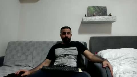 Snapshot of loveivat80 chatting on 10-19-25, 04:07 loveivat80 online show from 10-19-25, 04:07