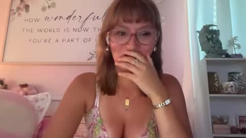 Snapshot of lovekalopsiaa chatting on 07-19-26, 11:41 lovekalopsiaa online show from 07-19-26, 11:41