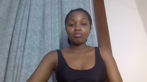 lovelbrownie online show from 11-16-25, 09:42