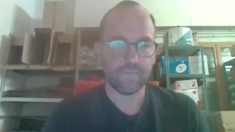 Snapshot of lovelick007 chatting on 10-04-25, 09:18 lovelick007 online show from 10-04-25, 09:18