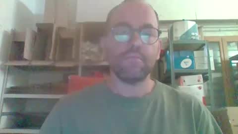 Snapshot of lovelick007 chatting on 10-06-25, 08:23 lovelick007 online show from 10-06-25, 08:23