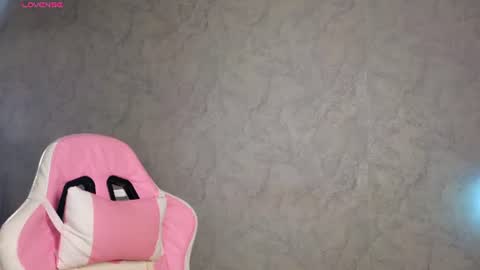Snapshot of lovelly_molly chatting on 06-28-26, 06:36 Molly online show from 06-28-26, 06:36