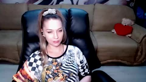 private open online show from 05-20-26, 03:51