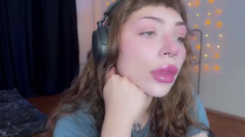 Elsa online show from 12-08-24, 03:02