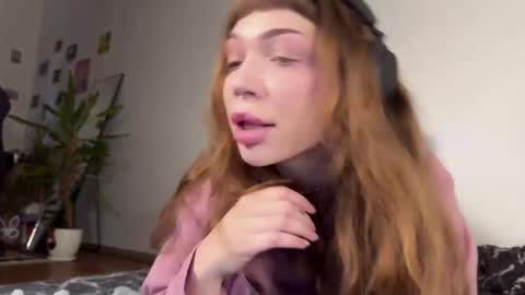 Elsa online show from 01-10-25, 07:14