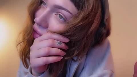 Elsa online show from 01-15-25, 06:22