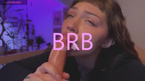 Elsa online show from 09-20-25, 01:56