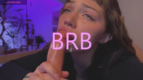 Elsa online show from 09-22-25, 04:36