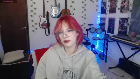 Cassie online show from 12-16-25, 08:08