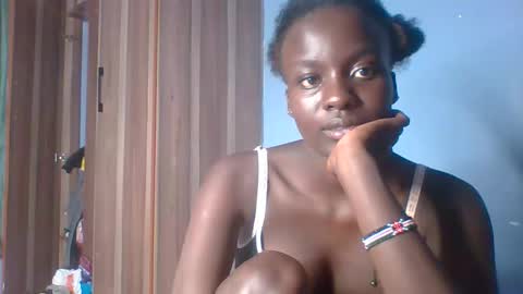 Snapshot of lovely_choco chatting on 03-21-26, 09:29 Choco online show from 03-21-26, 09:29