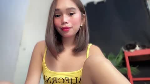 lovely_cittie18 online show from 02-10-26, 02:37