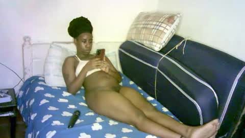 Snapshot of lovely_ebonies2 chatting on 03-28-26, 02:27 lovely_ebonies2 online show from 03-28-26, 02:27