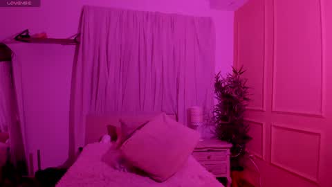 Emma online show from 07-08-26, 01:15