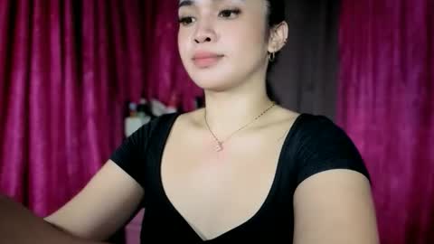 LOVE online show from 05-11-26, 06:38