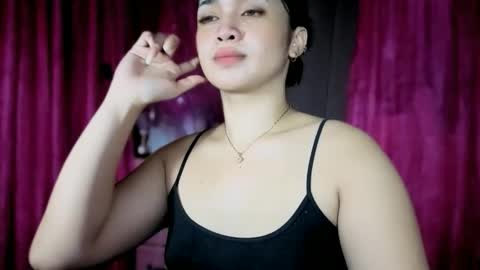 LOVE online show from 05-17-26, 08:34