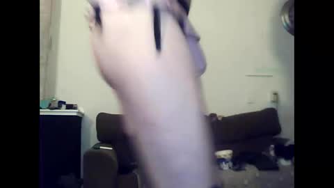 Snapshot of lovely_me165244 chatting on 11-23-25, 03:01 mooie man online show from 11-23-25, 03:01